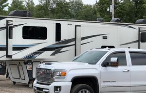 2021 Montana RV – Optional Truck Rental Available!