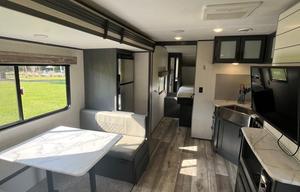 Clean & Fully Stocked Travel Trailer