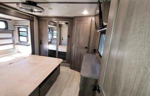 Vet Owned Grand Design - Loaded & Pet Friendly