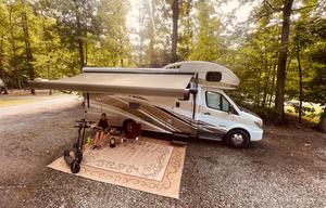 2016 Winnebago View 24', Mercedes, Near Ohio Parks