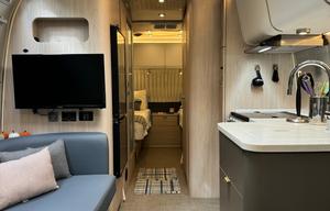 2024 Airstream Globetrotter