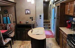 Dave and Catrina's Spacious Kid friendly Camper!!!