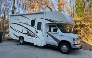 2017 Thor Motor Coach Freedom Elite 24FE "BELLA"