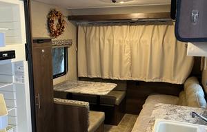 2017 KZ Escape Kid Approved Pet Friendly Lightweight Expandable RV Rental