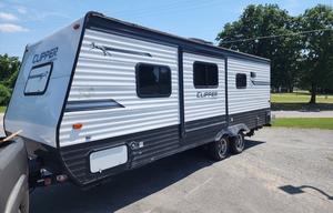 2019 Coachmen RV Clipper Ultra-Lite 21FQS