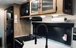 2023 Forest River RV Cherokee Grey Wolf Black Label 26DBHBL RV rental photo 43