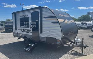 Easy Pulling Pet Friendly Bunkhouse!