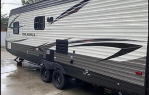 Heartland Trail Runner SLE 25 - *with Solar*