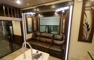43 Toy Hauler with 4 bunks in the 18 foot garage!
