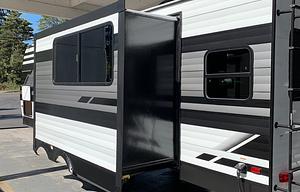 "Ross" 2021 Grand Design Transcend Xplor 245RL