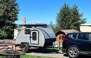 The Teardrop Adventurer – Compact Comfort Explorer
