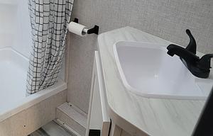 Wild Coast Bunkhouse - Family and Pet Friendly