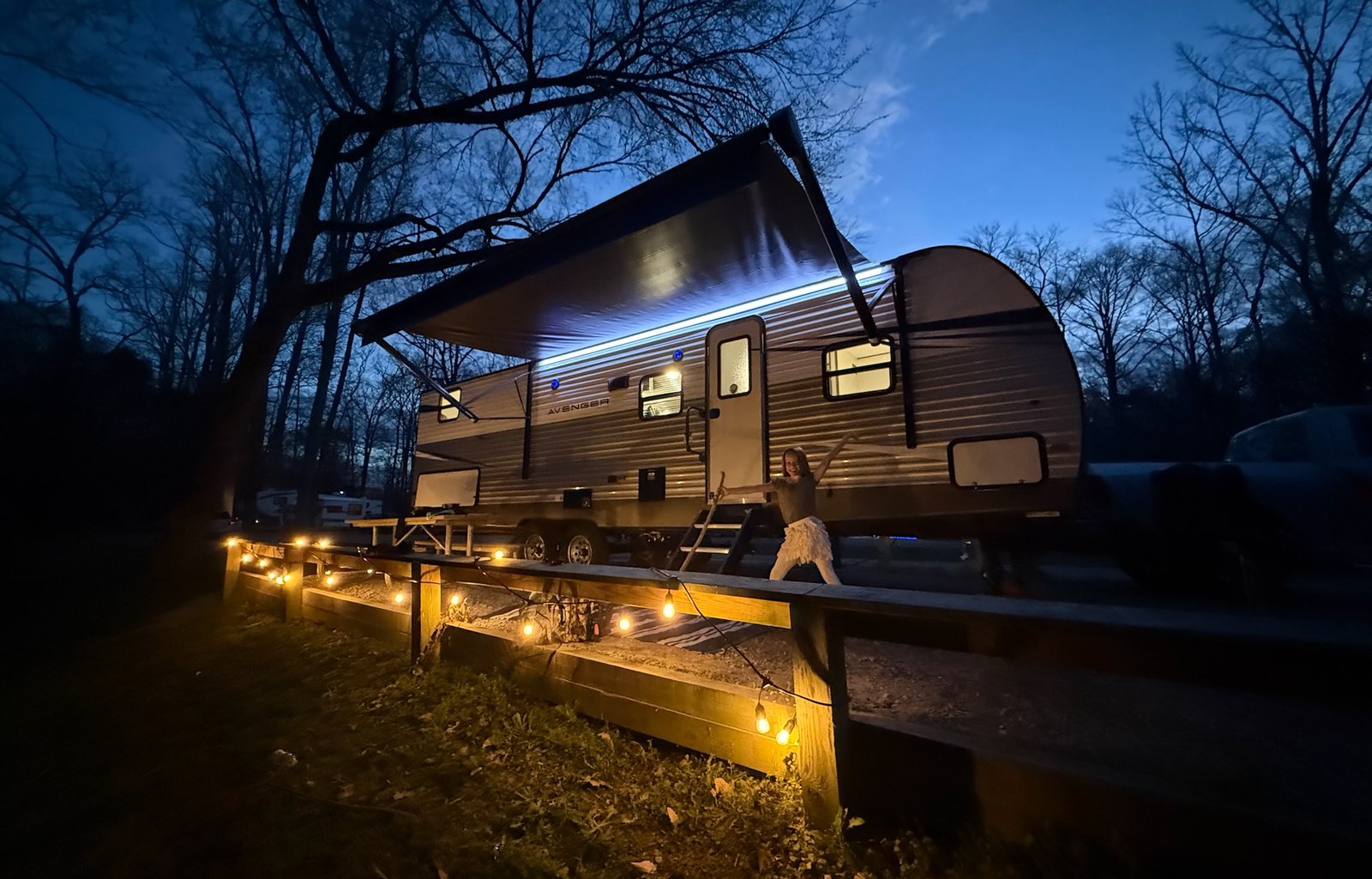 AVENGERS UNITE! Prime Time RV Avenger 27DBS