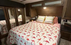 The Happy Camper | Luxury Glamping Getaway