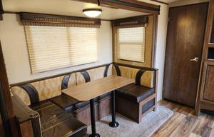 2017 Ultra Lite family bunkhouse-half ton towable!