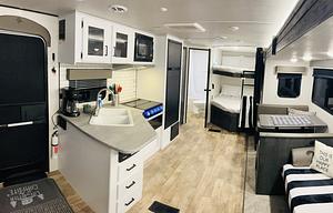 2022 Keystone RV Hideout 26BHWE