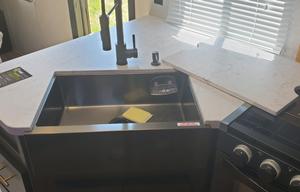 2021 Cherokee Grey Wolf (Sleeps 10)