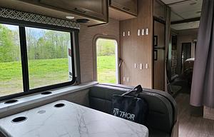 2022 Thor Motor Coach Coleman 30CM