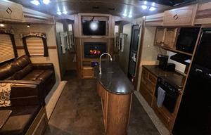 FULLY STOCKED FAMILY RV | WE DELIVER & SET UP