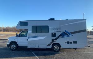 Brand new 2022 Coachmen RV Cross Trail XL 23XG