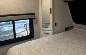 2024 Jayco Eagle 321RSTS RV rental photo 7