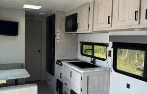 2023 EAST TO WEST Della Terra 255BHLE RV rental photo 2