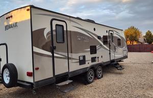 2016 Dutchmen RV Kodiak Ultimate 295TBHS