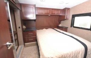 2015 Heartland/ Road Warrior 390RW