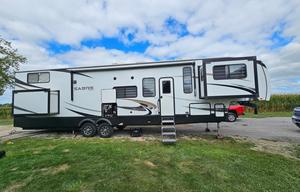 Schaefer's Condo on Wheels!