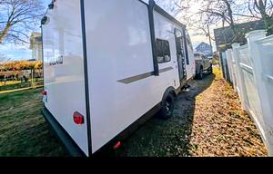 2025 Heartland Mallard 17 RBL RV rental photo 5