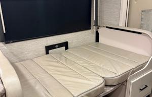 2022 Thor Motor Coach Chateau 31E