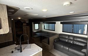 2022 Cherokee Alpha Wolf 26DBH-L RV rental photo 4