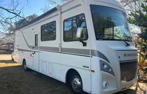 31 foot class A perfect for groups and families