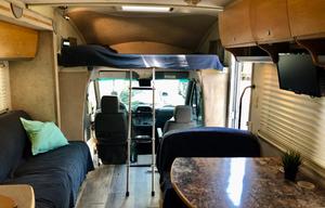Mercedes Great MPG & easy ride diesel motorhome