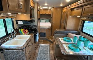 Adventure Ready Cruiser – Free Snacks & Drinks!