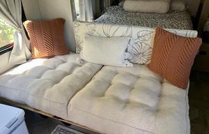 2023 Forest River RV Salem Cruise Lite Platinum 261BHXLX RV rental photo 5