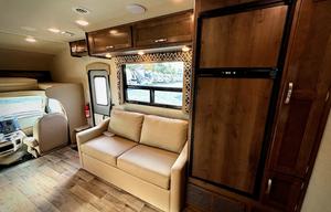 Ultimate Family Cruiser | Bunkhouse (Sleeps 8)