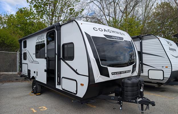 2026 Coachman Apex Nano 194BHS RV Rental