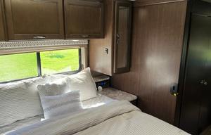 2017 Thor Motor Coach Freedom Elite 30FE