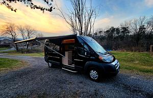 2019 Sunlight Van 2