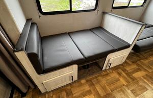 Fully Stocked, Double Bunk | Sleeps 6-8 | 2022 RV