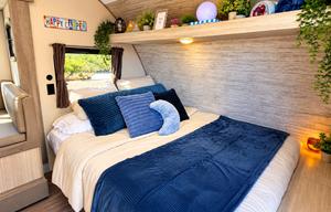 2026•Sleeps 8•Full Bunks•Slide-Out•Outdoor Kitchen