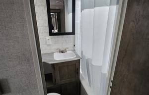 2020 Forest River RV Salem 30QBSS RV rental photo 7