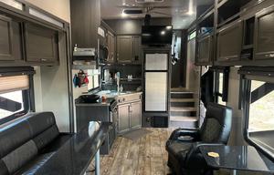 2018 5th Wheel Genesis Supreme 32 CR ToyHauler