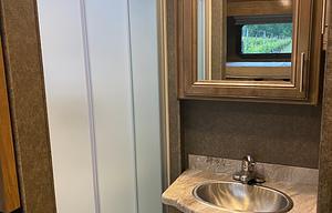 2020 Thor Motor Coach Miramar - 37.1 foot