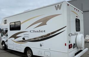 EDWARD - 2014 Winnebago Chalet WF-224VR