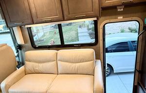 2022 Thor Motor Coach Palazzo 33.5 - Bunkhouse