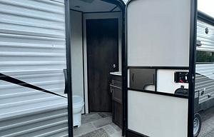 2021 Coleman Lantern 263BHWE