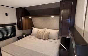 Home away from home-RV Rental- Sleeps 9+