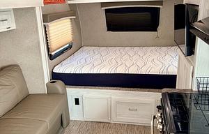 2020 Rockwood GeoPro 20’ with Slide Out, Easy Tow